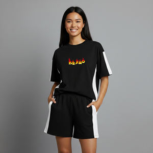 Ensemble court pour femme de haute qualité, 2 tons, manches courtes, coupe ample, 100% coton, logo imprimé DTG personnalisé, style hip hop, ensemble 2 pièces pour femmes - Product Image 4