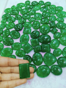 100% piedra de cuarzo verde Natural piedras de calidad de cuarzo piedras preciosas sueltas naturales cabujón de cuarzo verde hecho a mano - Product Image 3
