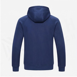 Hoodie surdimensionné élégant pour homme, design vintage délavé avec poche avant, confortable, personnalisable pour l'hiver. - Product Image 2