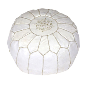 Pouf ottoman en cuir véritable de style marocain moderne, élégant repose-pieds blanc, design artisanal, chambre à coucher, salon, magasin Biyadina - Product Image 1