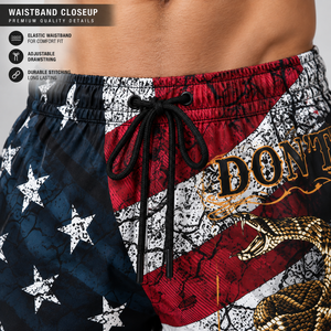 กางเกงชายหาดพิมพ์ลายธง "อย่ามาเหยียบฉัน" สำหรับผู้ชาย เอวยางยืด แห้งเร็ว มีกระเป๋าข้าง - Product Image 4