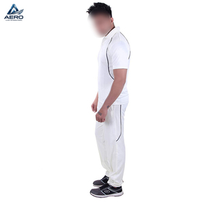 Uniformes de críquet personalizados en blanco con contraste negro, de la más alta calidad, servicio OEM ODM, último diseño, para adultos. - Product Image 3