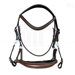 Brida Anatómica de Cuero Marrón Personalizada para Caballo, sin Bocado, con Frentealargador Acolchado Curvo y Alivio de Presión Lateral, Ergonómica para Equitación - Product Image 3