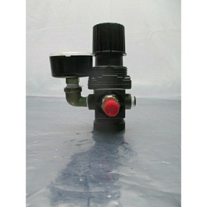 Régulateur de pression d'air standard Amflo 4125A avec Wika - Équipement et pièces semi-conductrices de renommée mondiale - Product Image 2