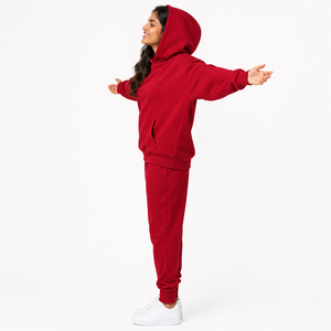 Ensemble de survêtement rouge à capuche pour femmes grandes tailles, manches longues, couleur unie, vêtements décontractés, poches latérales, taille élastique, coton mi-lourd - Product Image 2