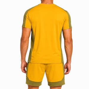 Ensemble décontracté homme t-shirt et short – Style moderne à manches courtes, idéal pour l'été, tenue quotidienne décontractée, design personnalisé - Product Image 2