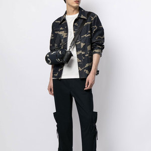 Casual Street Jeans Winter <b>Jacket</b> For <b>Men</b> <b>Warm</b> Inner Build Trendy Look Ideal For Winter Season Daily Wear - Product Image 3