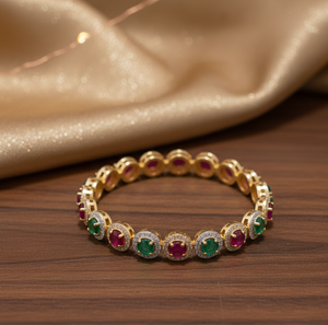 Brazalete de Plata 925 con Ónix Verde y Gema Azul Hidroplatinada, Chapado en Oro de 18K, Brazalete de Boda, Regalo de Aniversario para Ella - Product Image 5