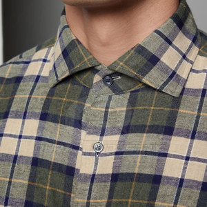 Prix de gros usine Nouvelle chemise en flanelle élégante pour homme, personnalisable avec marque privée, en coton doux à carreaux, boutonnée, manches longues, haute qualité - Product Image 5