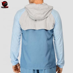 Conjunto Deportivo de Dos Piezas para Hombre, con Capucha y Bloques de Color, Chaqueta Cortavientos Ligera de Poliéster y Pantalones Cortos, con Logotipo Personalizado - Product Image 2