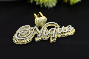 Colgante de Lujo Personalizado con Nombre en Moissanita, Corazón y Letra Inicial de Dos Capas Estilo HipHop, Plata de Ley 925 Bañada en Rodio/Oro - Product Image 5