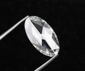 OM GEMS Diamante Cultivado en Laboratorio de 2.0 Ct, Corte Antiguo Ovalado, Certificado IGI, Claridad VVS-VS, Diamantes CVD para Joyería - Product Image 2