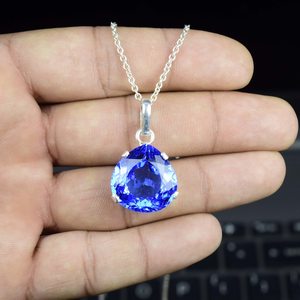 Pendentif solitaire vintage en argent 925 avec saphir en forme de goutte d'eau, serti clos, breloque en pierre naturelle pour femmes et hommes - Product Image 1
