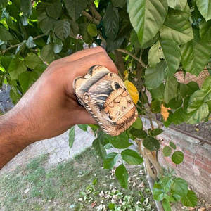 ขวานไวกิ้งแบบดั้งเดิมทำมือ สไตล์นอร์ดิก ใบมีดเหล็กกล้าคาร์บอน ด้ามไม้ สำหรับตั้งแคมป์ ล่าสัตว์ ตัดไม้กลางแจ้ง - Product Image 3