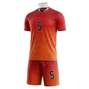 Uniforme de football imprimé par sublimation, respirant, personnalisé avec le nom du joueur, antibactérien, 100% polyester - Product Image 1