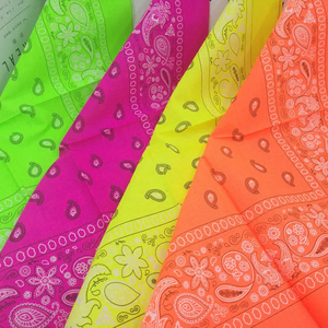 Bandana carré en coton vert néon à motif cachemire, foulard unisexe, logo personnalisé pour les sports de plein air et les tenues décontractées - Product Image 6