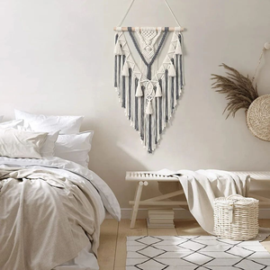 Tapisserie murale bohème en macramé, corde en coton, décor mural géométrique à franges pour chambre à coucher, salon, chambre d'enfant, 18 x 30 pouces - Product Image 4