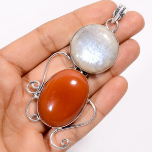 Pendentif en agate plaqué argent avec serti clos, style bohème, certifié IGI, marque FE, bijoux unisexe - Product Image 1