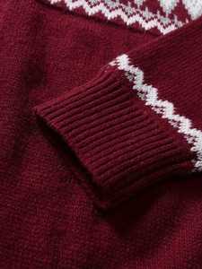 Cardigan en tricot jacquard pour homme, col châle, motif flocon de neige et renne, boutonné, chaud pour l'hiver, idéal pour les fêtes, vente en gros, personnalisable - Product Image 6