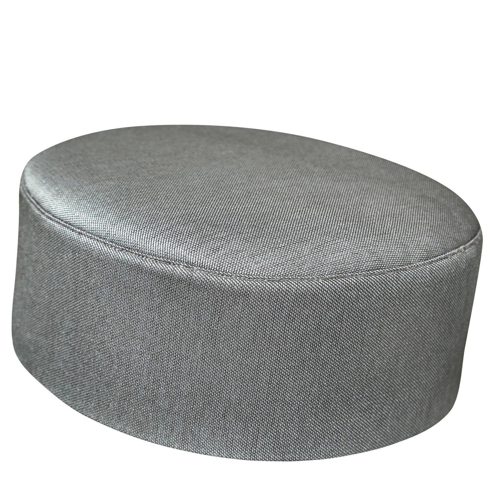 สีเทาอ่อน