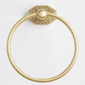Porte-serviette mural rond en laiton doré de luxe moderne pour une salle de bain élégante - Product Image 5