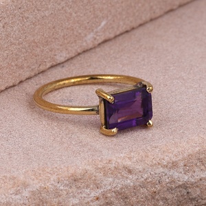Anillos de Amatista en Plata de Ley y Oro Vermeil, Piedra de Nacimiento de Febrero, Anillo de Cóctel con Engaste de Garras, Proveedores Mayoristas de Joyería - Product Image 6