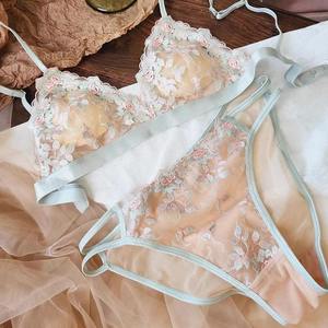 Conjuntos de bikini sexys decorados con encaje para mujer, de alta calidad, aspecto premium, cómodos y de secado rápido. - Product Image 3