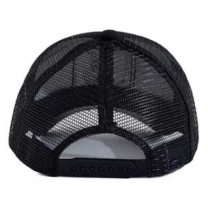 Gorra Trucker Negra con Parche Bordado de Lobo, Ajustable, Unisex, Casual, para las Cuatro Estaciones - Product Image 6