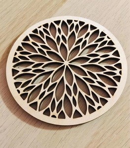 Modern Luxury Wooden <b>Round</b> Table Mats 400mm Non-Slip Design Geometric Patterns Eco-Friendly Durable Decorative <b>Placemats</b> - Product Image 3