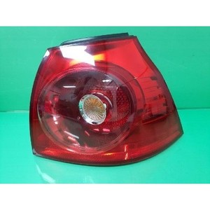 Feu arrière droit d'occasion pour Golf 1K5945096N - Product Image 1