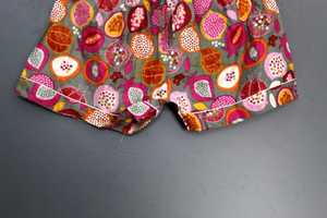 Shorts de Punto Estampados para Mujer, Cintura Elástica, Estilo Casual, Tela de Algodón Transpirable, Corte Regular, Cintura Media, Diseño con Estampado - Product Image 2