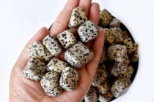 Piedras de Jaspe Dálmata Blanco al por Mayor, Piedras Preciosas Semipreciosas de Color Blanco para Múltiples Usos - Product Image 6