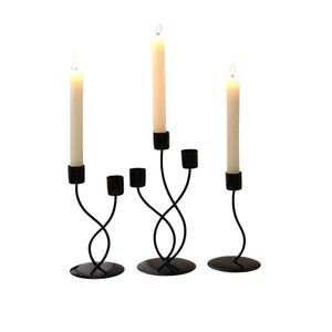 Candelabro de hierro de 4 brazos con acabado en polvo negro y interior pulido en oro, de aspecto elegante, para decoración de dormitorio, ideal para regalo. - Product Image 4