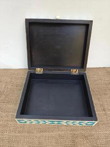 Caja rectangular de madera con incrustaciones de nácar y adornos dorados, hecha a mano, estilo antiguo, para decoración del hogar, cofre para objetos decorativos. - Product Image 6