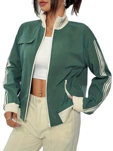 เสื้อแจ็คเก็ตเบสบอลสไตล์วินเทจทรงหลวม คอปกพับ แขนยาว ผ้าฟลีซ ดีไซน์สองด้าน สำหรับฤดูหนาว ขายส่ง - Product Image 4