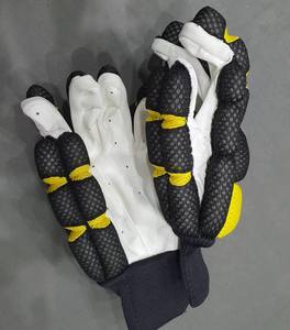 Gants de hockey sur roulettes en polyester avec logo personnalisé, modèles multi-âges par Eoin Winston Sports Sialkot Pakistan Ews0006 Oui - Product Image 3