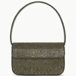 Bolso de hombro de cristal verde oliva con cuentas, patrón chevron, con solapa, para mujer, para fiesta de noche, cartera de mano, hecho a mano, tipo satchel - Product Image 1