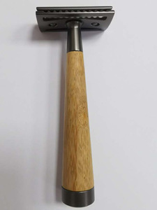 Wholesale Price Double-Edged Safety <b>Razor</b> Classic Manual <b>Razor</b> with Steel Handle for <b>Men</b> Facial Hair Grooming and Smooth - Product Image 2