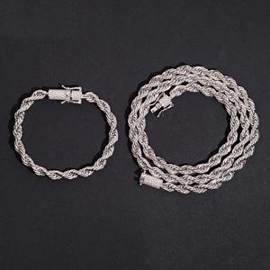 Collar de Cadena de Cuerda con Moissanita Chapada en Oro/Plata de Lujo, Engastada con Puntas, Joyería Hip Hop Iced Out, Pieza Destacada para Hombres y Mujeres - Product Image 2