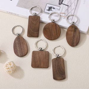พวงกุญแจไม้เหล็กแบบขายส่ง ปรับแต่งได้ตามต้องการ ทำมือ DIY ป้ายกุญแจไม้เปล่า ออกแบบโลโก้ได้ - Product Image 4