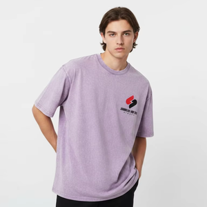 T-shirt délavé à l'acide pour homme, en coton, col rond, manches courtes, style vintage, streetwear décontracté, logo personnalisé, coupe oversize, vente en gros OEM - Product Image 4
