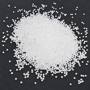 Fournisseur Malaisien – Excellent Prix – Masterbatch de Malaisie – Matière Première Carbonate de Calcium – Granulés – Couleur Naturelle – Pour Soufflage de Films - Product Image 1