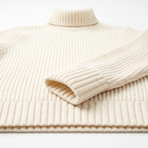 Pull col roulé côtelé uni pour homme, anti-boulochage, 61% coton, 220g, tricot chaud décontracté classique, OEM ODM, vente en gros - Product Image 2