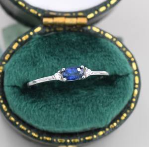 Bague en saphir naturel en argent sterling, bague en saphir bleu véritable, bague délicate en pierres précieuses - Product Image 4