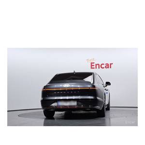 Hyundai Grandeur Calligraphy 2024, 19,019 km, Caja de Cambios Automática, Estándar de Emisiones Euro V, Asientos de Cuero, Volante a la Izquierda - Product Image 4