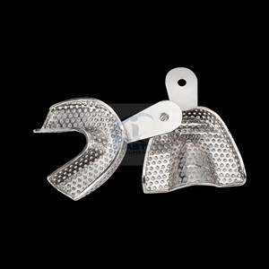 CLASTY INSTRUMENTS Plateau d'empreinte dentaire inférieur perforé en acier inoxydable réutilisable autoclavable mandibulaire pour alginate Classe I CE - Product Image 3