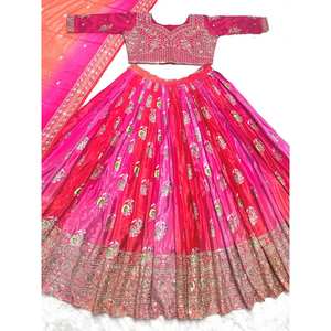 Lehenga Choli talla XL para mujer con Secuencia de bordado pesado completo conjunto hermoso de trabajo - Product Image 2