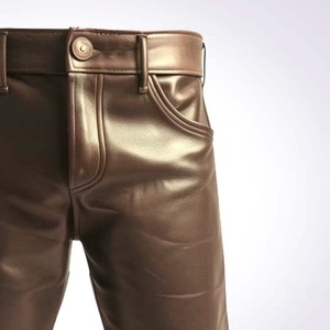 Shorts en cuir élégants pour hommes, construction en cuir de qualité supérieure, coupe confortable, vêtements décontractés pour l'extérieur - Product Image 6