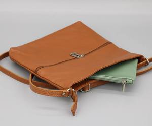 Trousse de Toilette Vintage en Cuir Spacieuse avec Fermeture Éclair, Organisateur de Maquillage Carré, Sac de Voyage et de Rangement pour Articles de Toilette - Product Image 4