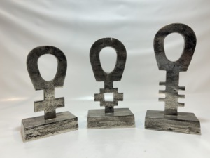 Premium <b>Silver</b> Aluminium Modern <b>Table</b> Sculpture Handmade Abstract Metal Art Centerpiece for Coffee <b>Table</b> Shelf <b>Console</b> <b>Table</b> - Product Image 1
